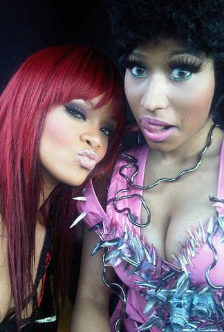 324px x 480px - Nicki Minaj vs Rihanna