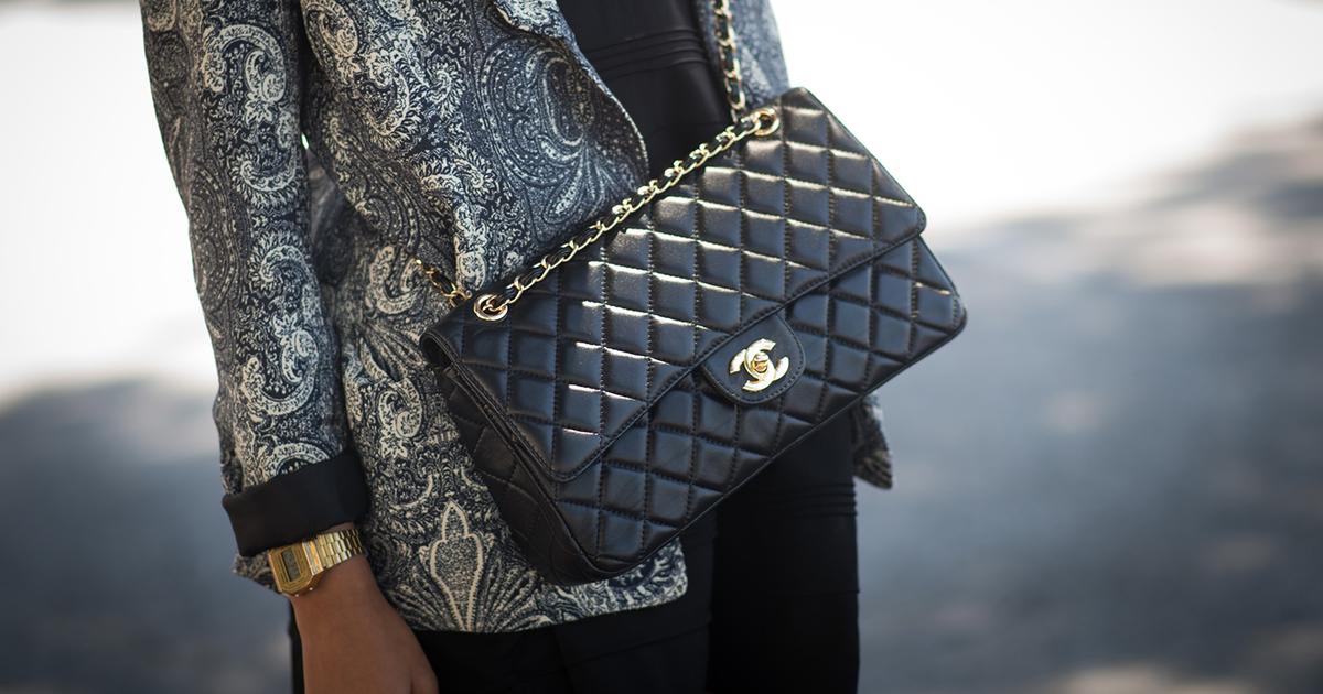 Le prix du sac  de Chanel multiplié par quatre en dix ans