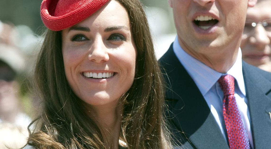 Gravurzeile Leonardo Verre à Eau Avec Impression UV – Design Grand-mère – Avec Nom Et Date Au Choix – Cadeau Pour La Meilleure Grand-mère Du Monde