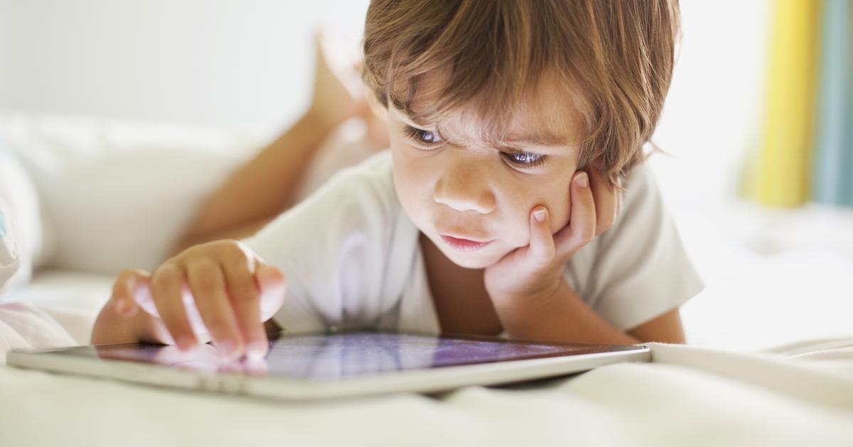 Au Secours, Mon Enfant Est Accro Aux Écrans !