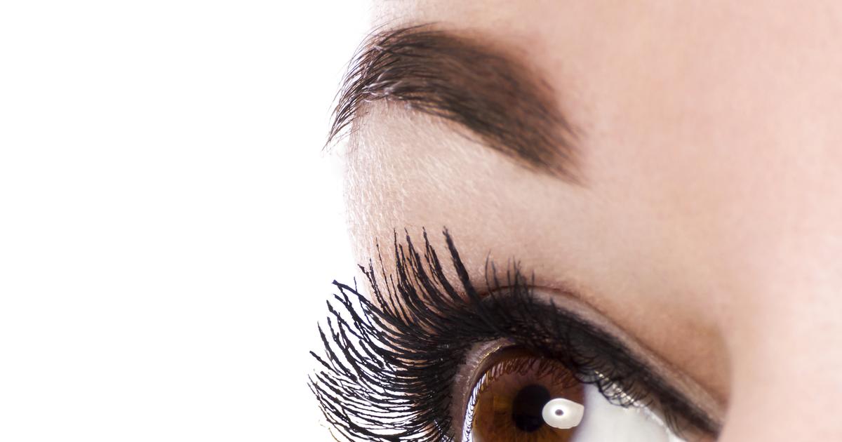 Quelles lentilles de couleur choisir pour des yeux marron