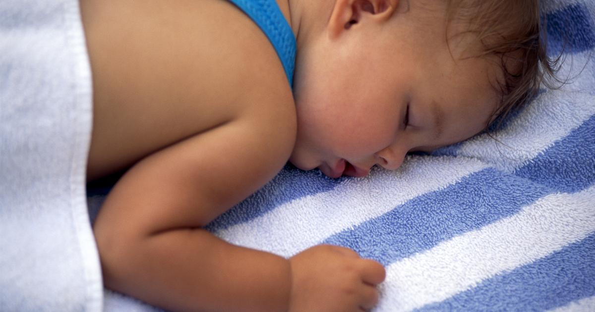 Les Astuces Pour Aider Les Tout Petits A Dormir Quand Il Fait Chaud