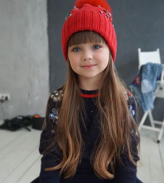 Découvrez Anastasia, la «plus belle petite fille du monde