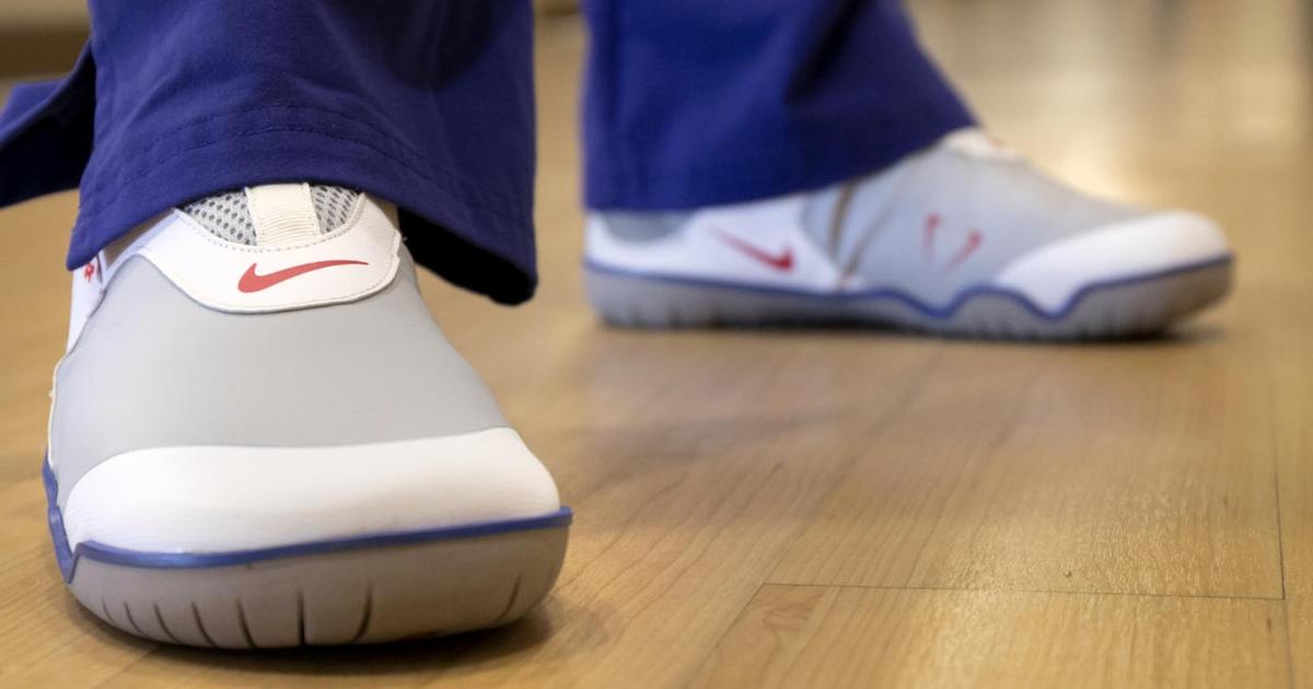 بيبسي دايت Nike offre plus de 30.000 paires de baskets aux soignants des hôpitaux بيبسي دايت
