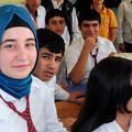 Turquie : lycéennes et collégiennes autorisées à porter le voile