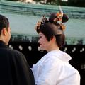 Les Japonais "contraints" de se marier entre amis de longue date