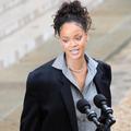 La photo de l'éclat de rire entre Rihanna et Emmanuel Macron inspire le Web