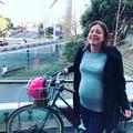Une ministre néo-zélandaise part accoucher à vélo