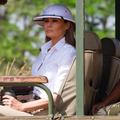 La nouvelle bévue vestimentaire de Melania Trump, coiffée d'un casque colonial, au Kenya