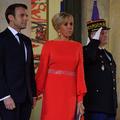Brigitte Macron joue la carte du rouge au dîner d'État à l'Élysée