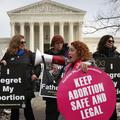 Aux États-Unis, des femmes contraintes d’être escortées et camouflées pour avorter