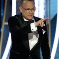 Tom Hanks fond en larmes sur la scène des Golden Globes