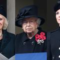 Elizabeth II, Kate et Camilla, un trio plus fort que jamais au balcon de Whitehall