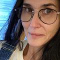 Demi Moore ou l'amour des selfies sans maquillage (mais avec lunettes)