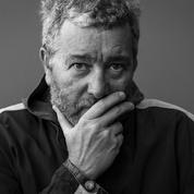 Pour Cassina, Philippe Starck utilise un matériau original conçu à base de pomme
