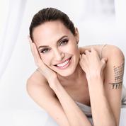Angelina Jolie : 
