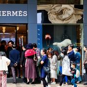 En Chine, une boutique Hermès rouvre ses portes... et bat des records de vente