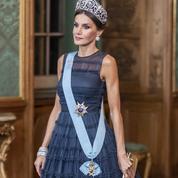 Letizia d'Espagne dans une robe de bal H&M : le clin d'œil local lors d'une visite au roi de Suède