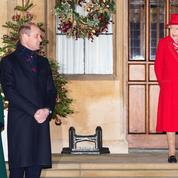 Les 3 sapins de la reine, la bataille de charades et autres traditions de Noël de la famille royale
