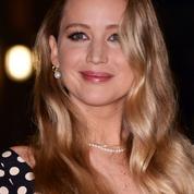Comment réaliser les boucles hollywoodiennes de Jennifer Lawrence
