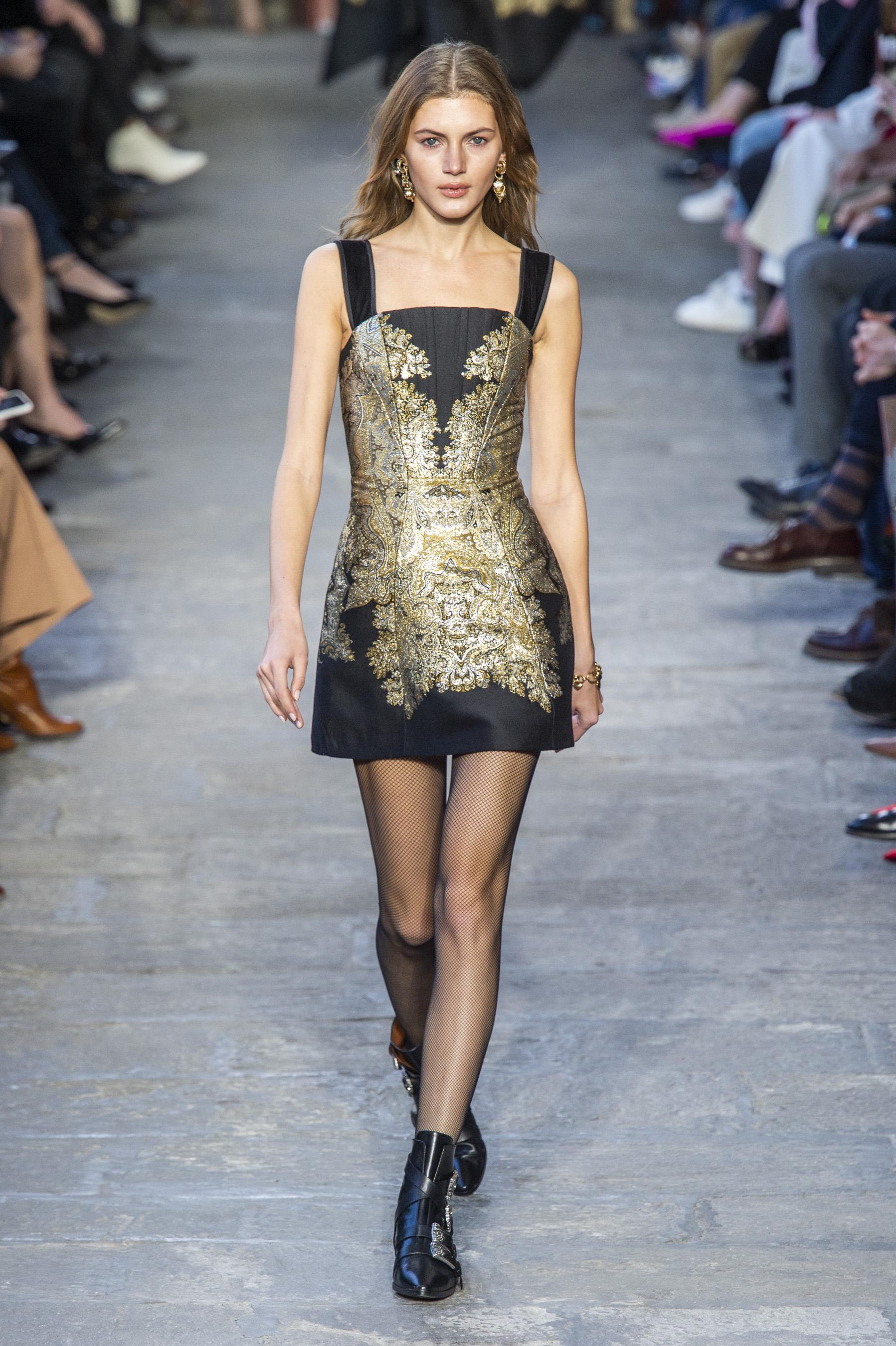 Defile Etro Automne Hiver 19 Pret A Porter Madame Figaro