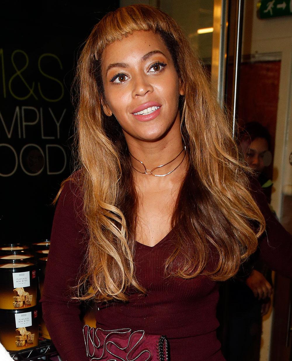 Pourquoi Beyoncé a-t-elle la frange de Zaz ? - Madame Figaro