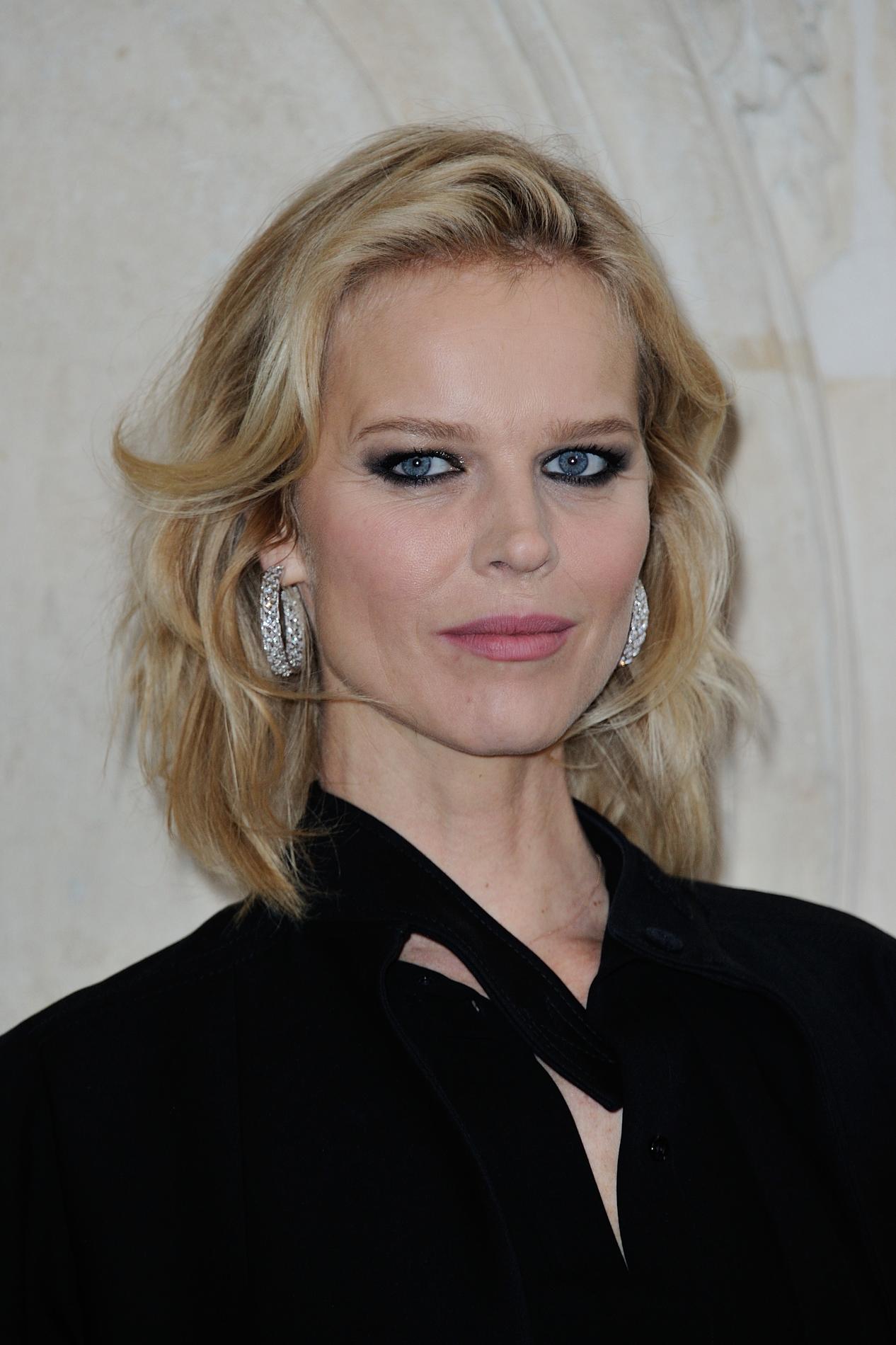 Фото eva herzigova