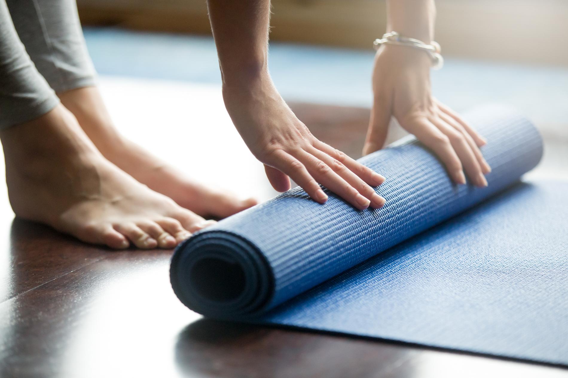 Comment Choisir Son Tapis De Yoga Madame Figaro 