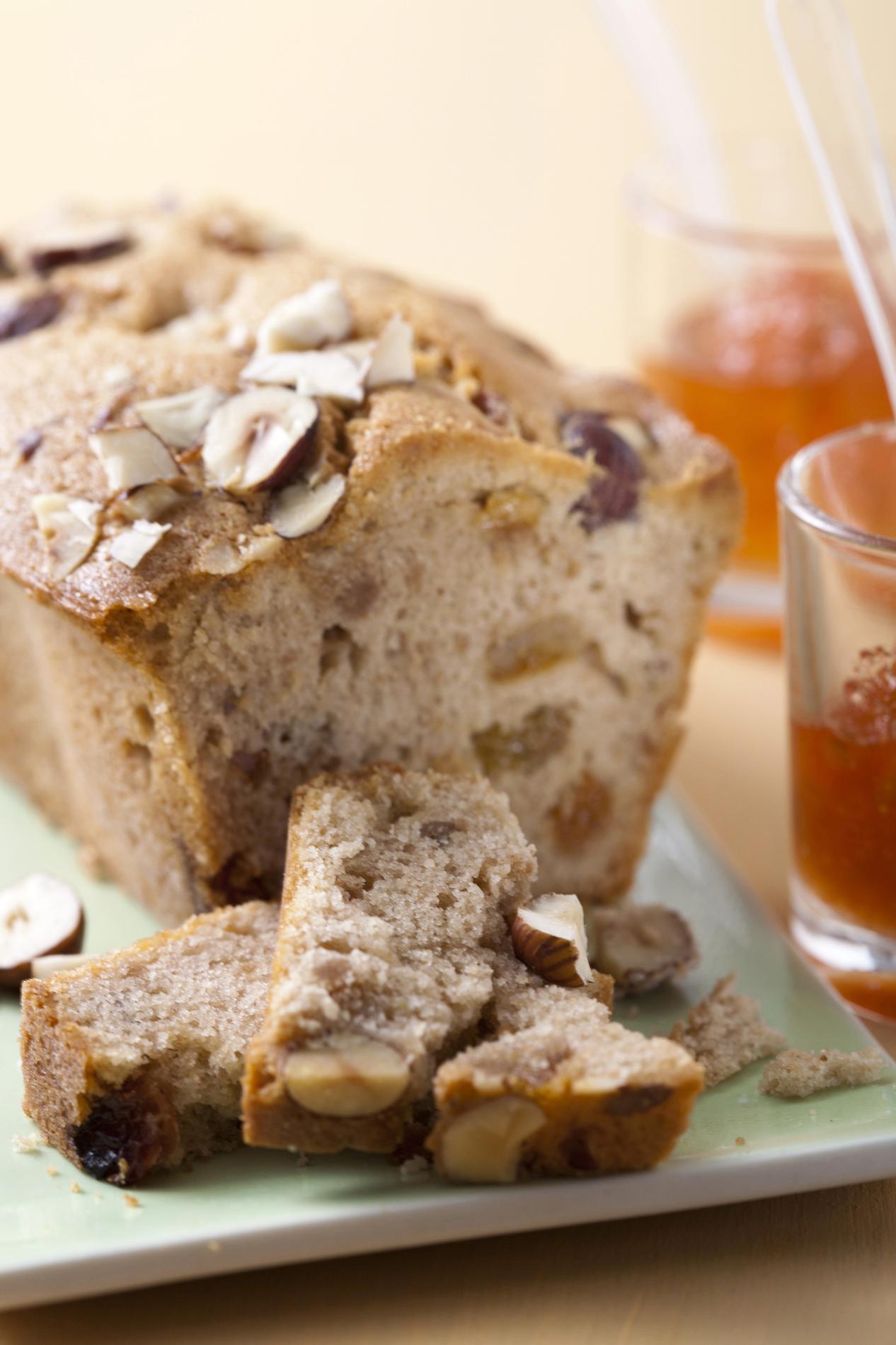 Recette Cake Aux Noisettes Et Aux Raisins Cuisine Madame Figaro