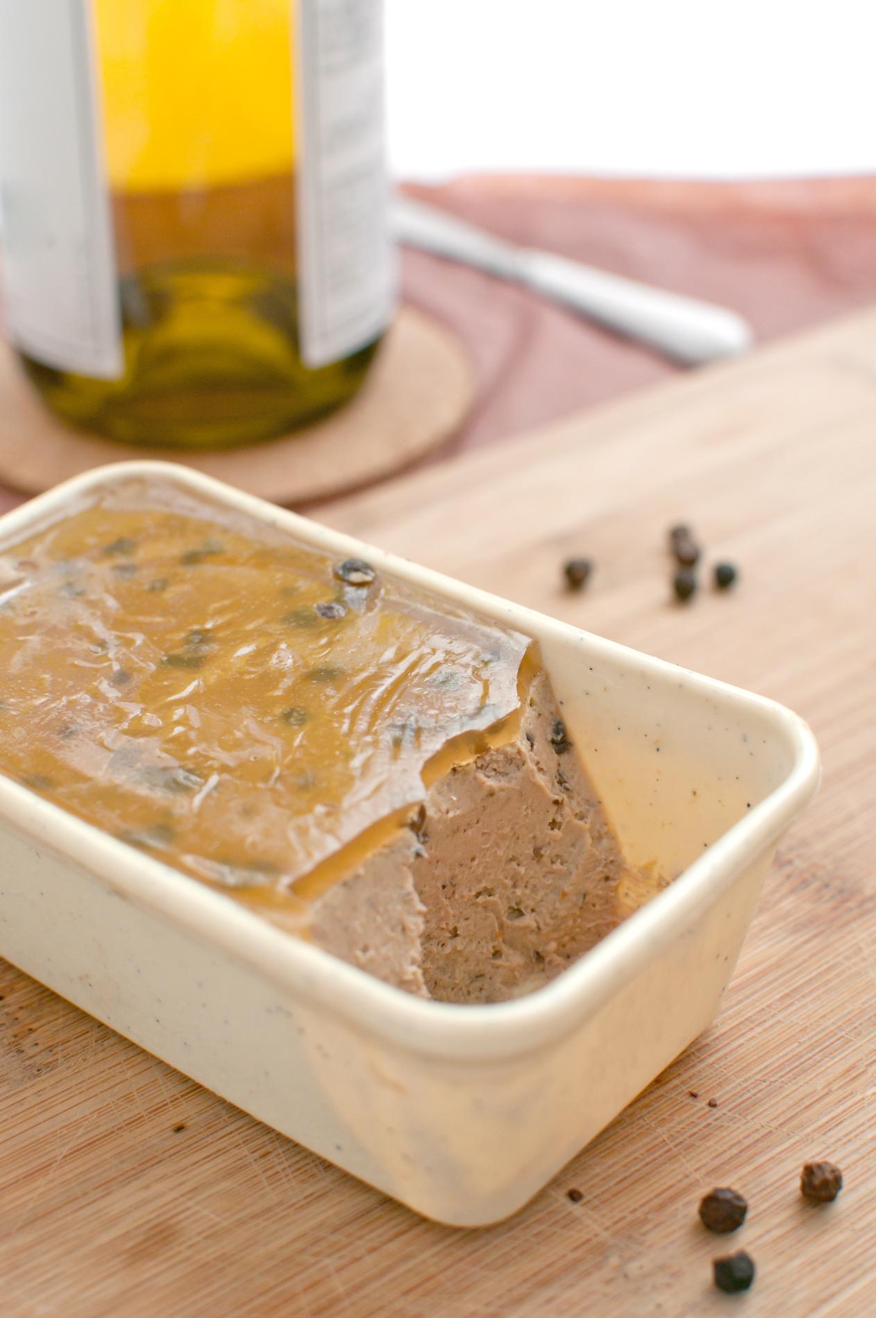 Foie Gras De Canard Entier Des Landes Mi Cuit En Terrine