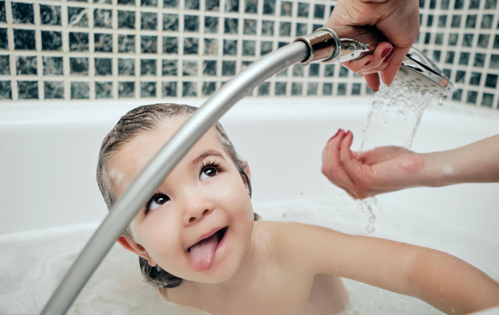 Faut Il Laver Ses Enfants Tous Les Jours Madame Figaro