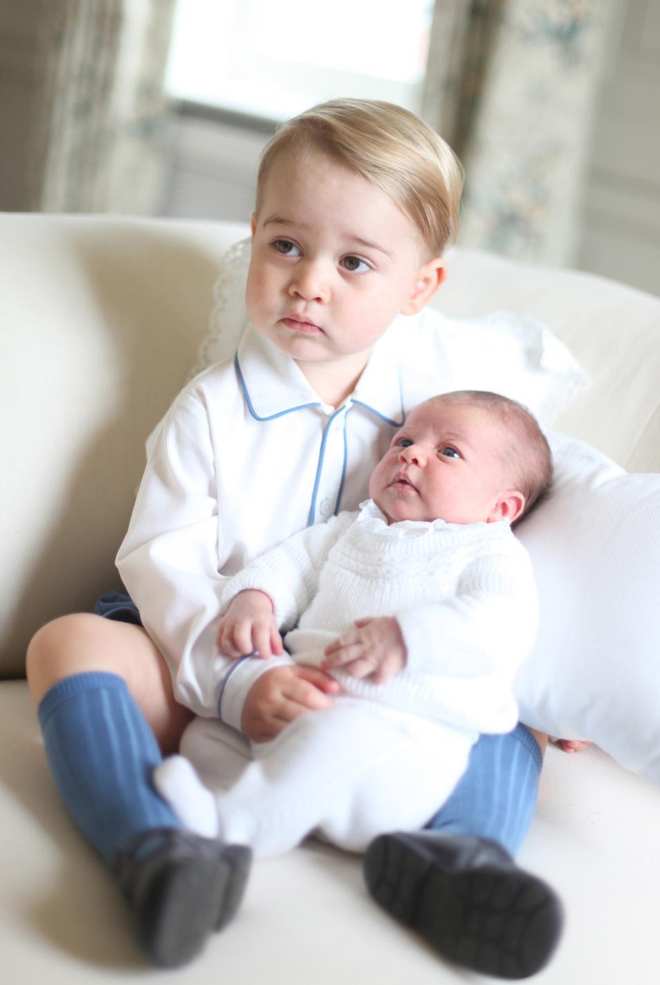 Charlotte Et George De Cambridge Chronique De La Royal Baby Mania