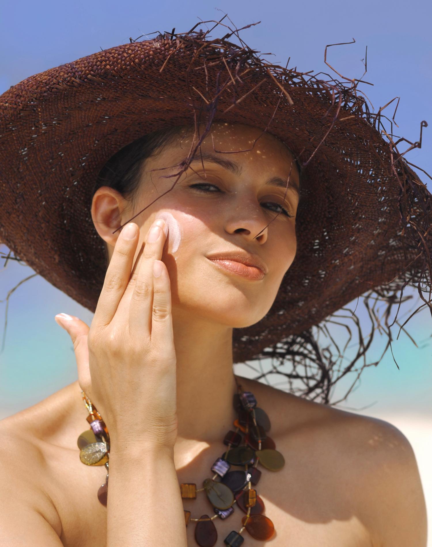 Cremes Solaires Et Deodorants Bio Les Meilleurs Produits Selon 60 Millions De Consommateurs Madame Figaro