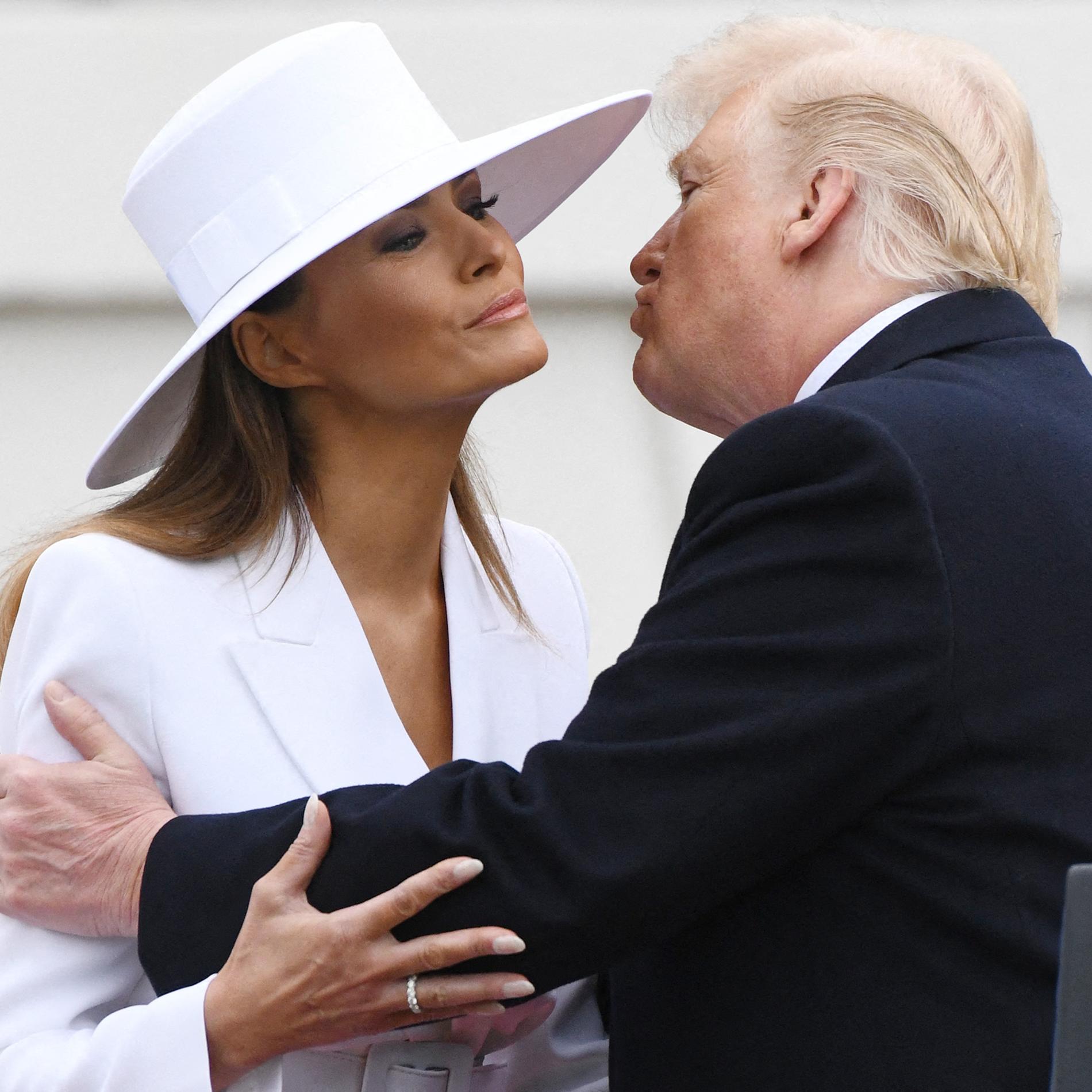Melania Trump vend un chapeau et se lance dans les NFT