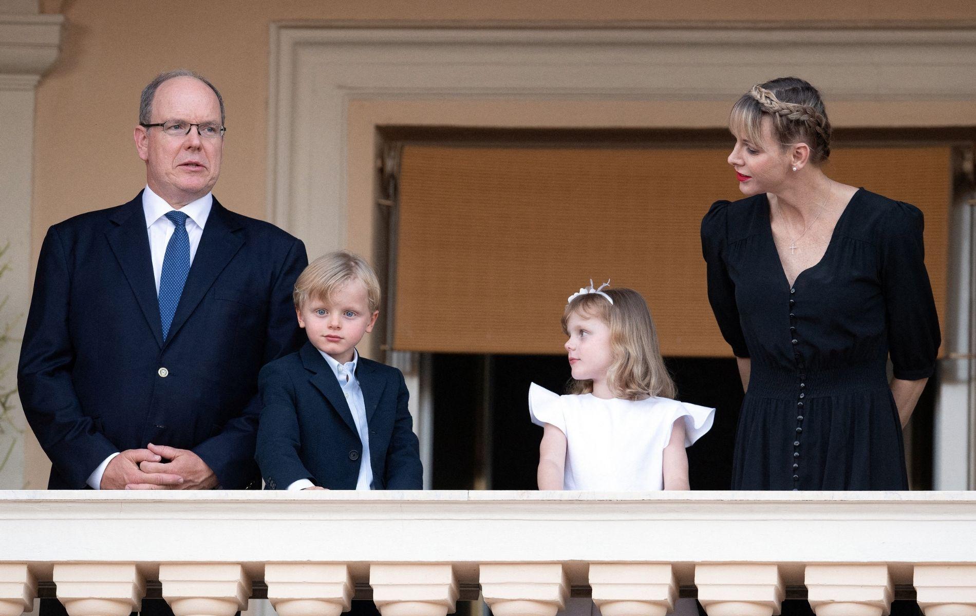 Charlene Et Albert De Monaco Les Retrouvailles Distantes En Afrique Du Sud