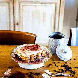 Cuisine italienne , Dessert recettes faciles. Tiramisu traditionnel