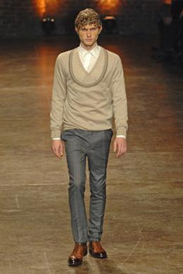 Défilé Alexander McQueen Automne hiver 2008 2009 Homme Défilé Alexander McQueen Automne hiver 2008 2009 Homme