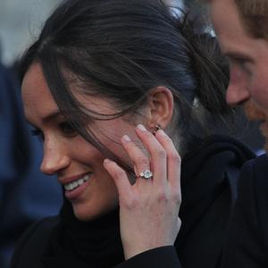 Buckingham Palace met en vente une copie de la bague de fiançailles de Meghan Markle 