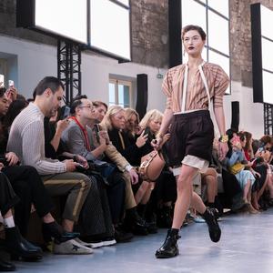 Le féminin éclatant de Chloé Le féminin éclatant de Chloé