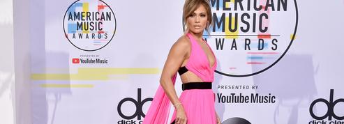 Les conseils de Jennifer Lopez pour se sentir bien dans son corps à 49 ans