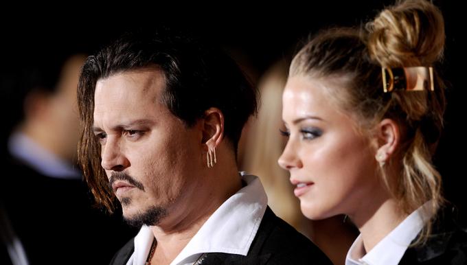 Johnny Depp Réclame 100 000 Dollars à Amber Heard