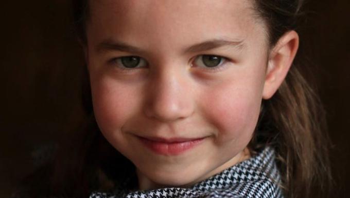 De nouveaux clichés de la princesse Charlotte dévoilés pour ses 5 ans