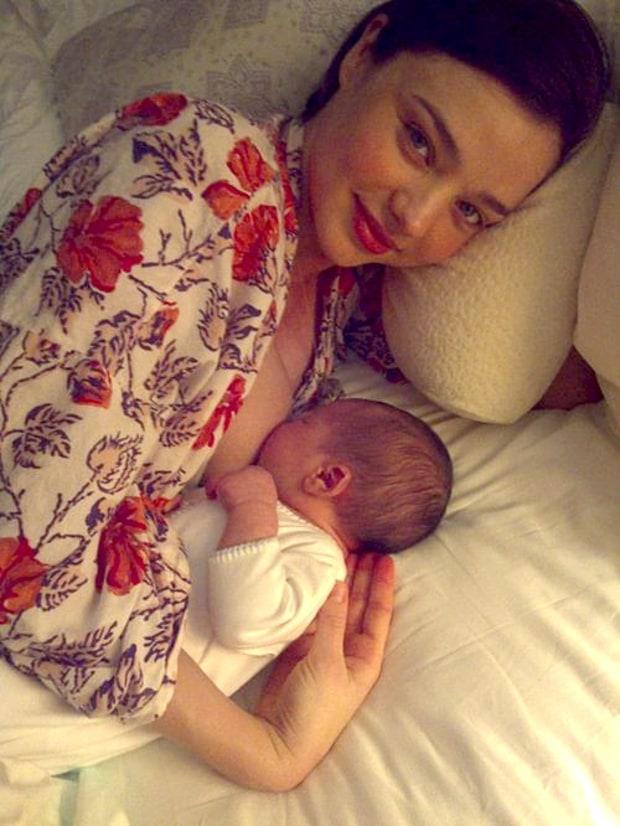 La Video D Un Bebe Recevant Son Premier Shampoing Fait Fondre Les Internautes Madame Figaro
