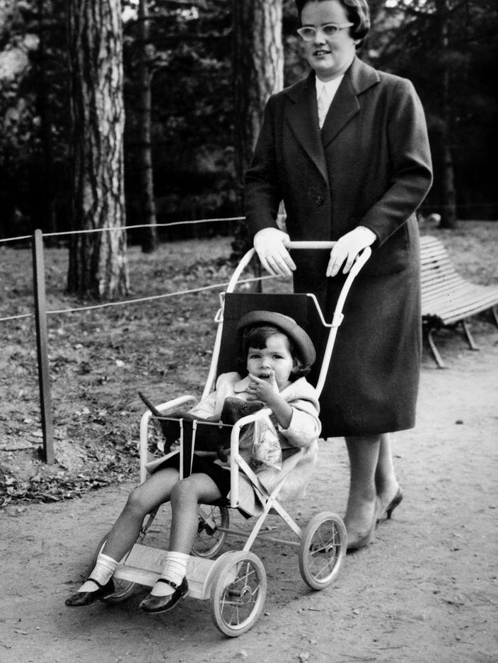 Caroline De Monaco 60 Ans L Inebranlable Princesse Du Rocher Madame Figaro