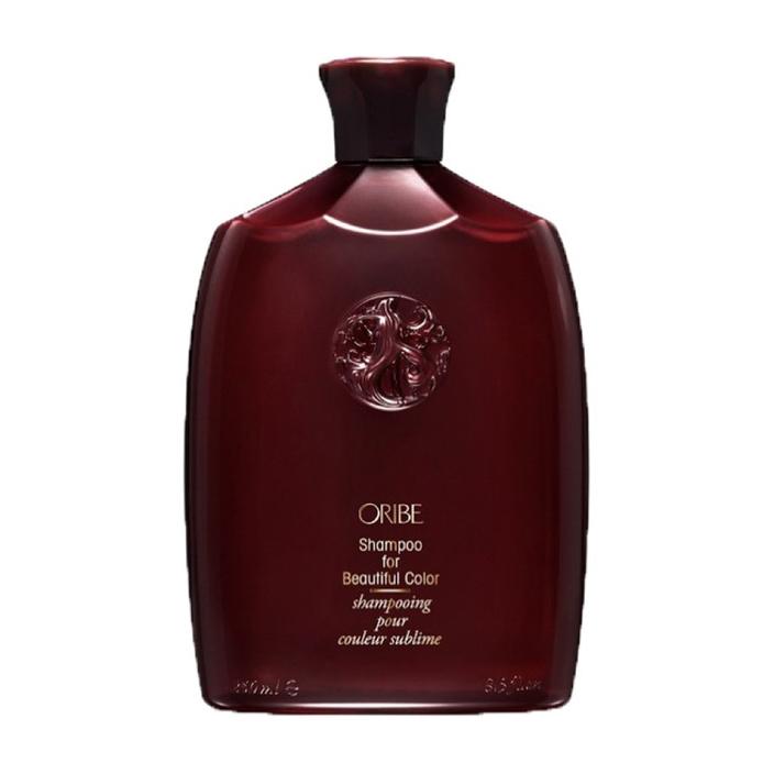 Pourquoi Il Ne Faut Pas Utiliser De Shampoing Pour Bebe Sur Nos Cheveux Madame Figaro