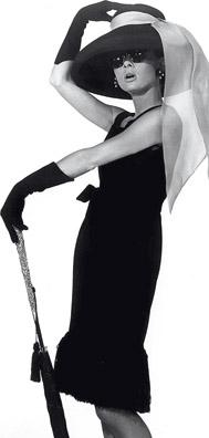 La petite robe noire par Givenchy - Madame Figaro