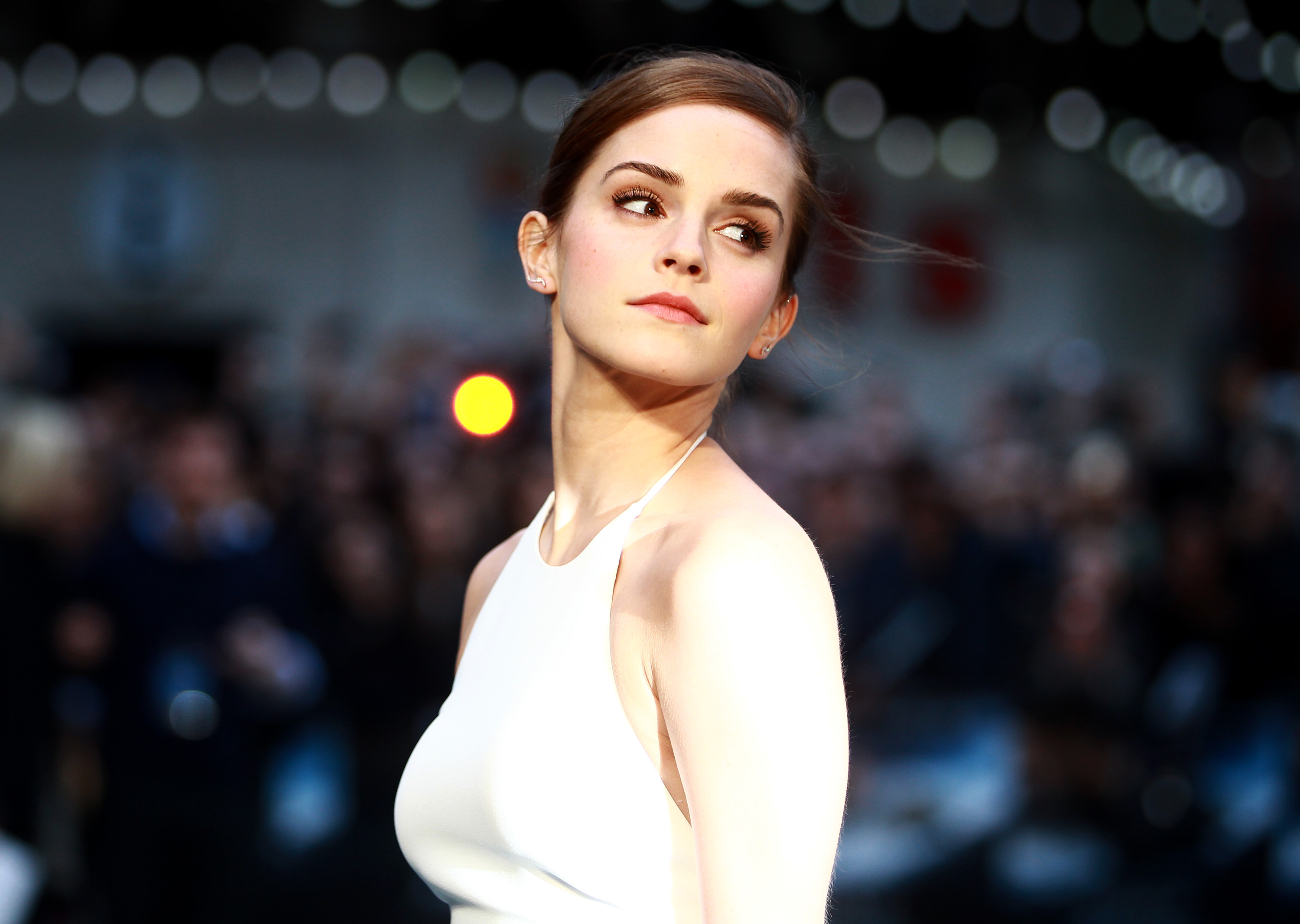 Emma Watson Interdisait Aux élèves De Son Collège De L