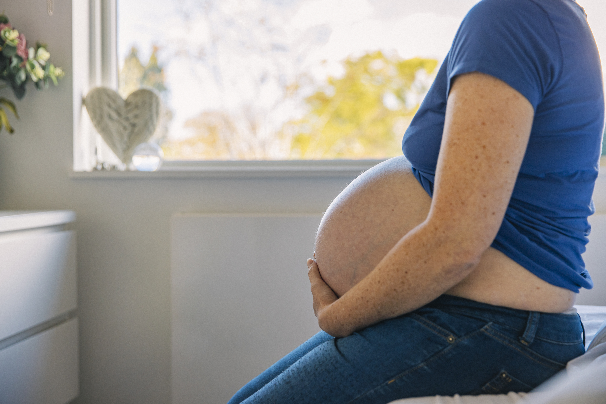 À quoi ressemble une grossesse à 40 ans et après ? Quels risques  présente-t-elle ?