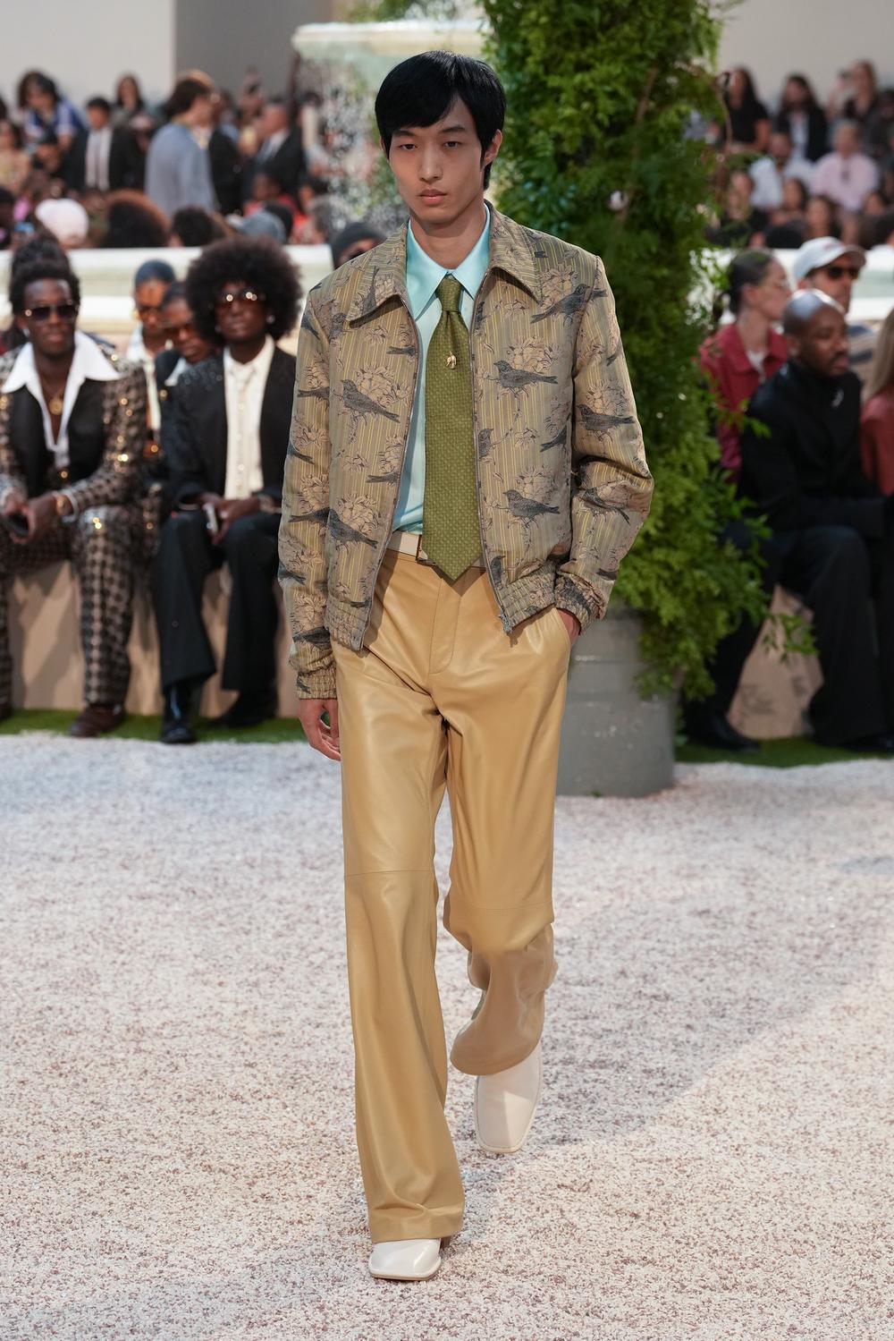 Man Defiling Défilé - Amiri - Homme Printemps-Eté 2026