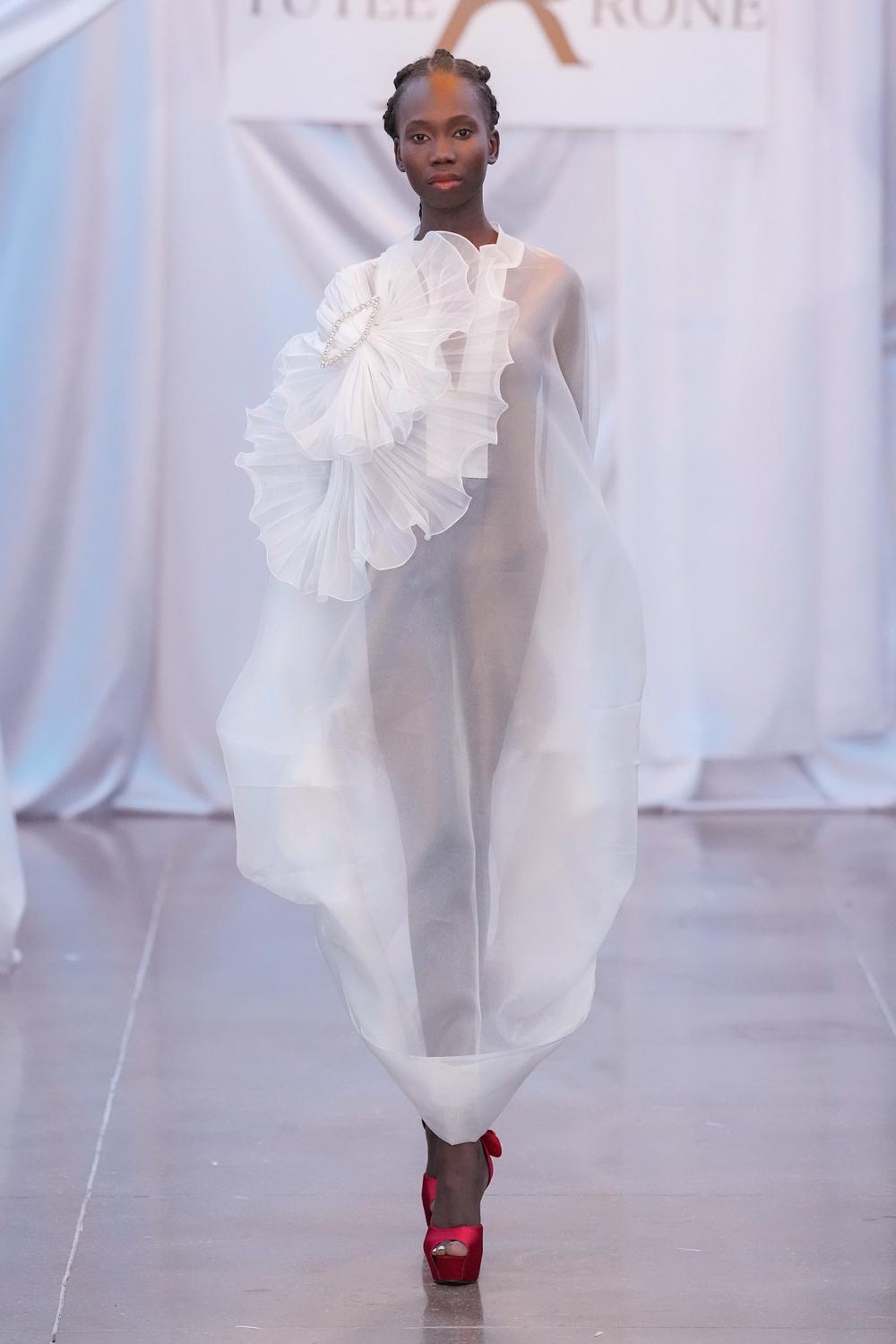 Défilé - Yutee rone - Prêt à porter Automne-Hiver 24-25